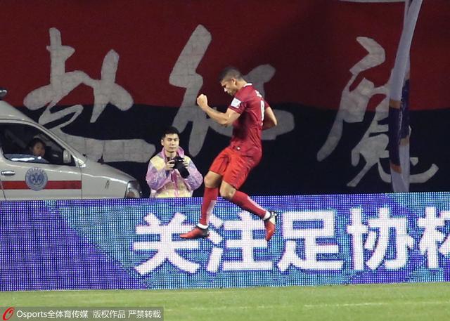 “当你以3-0获胜时，看起来很容易，当我们没有获胜时，人们就会说曼城陷入了危机，踢得不好。